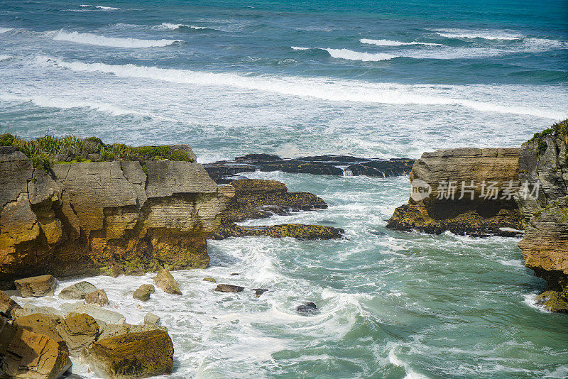 Punakaiki Pancake Rocks and Blowholes Walk, Paparoa国家公园，新西兰